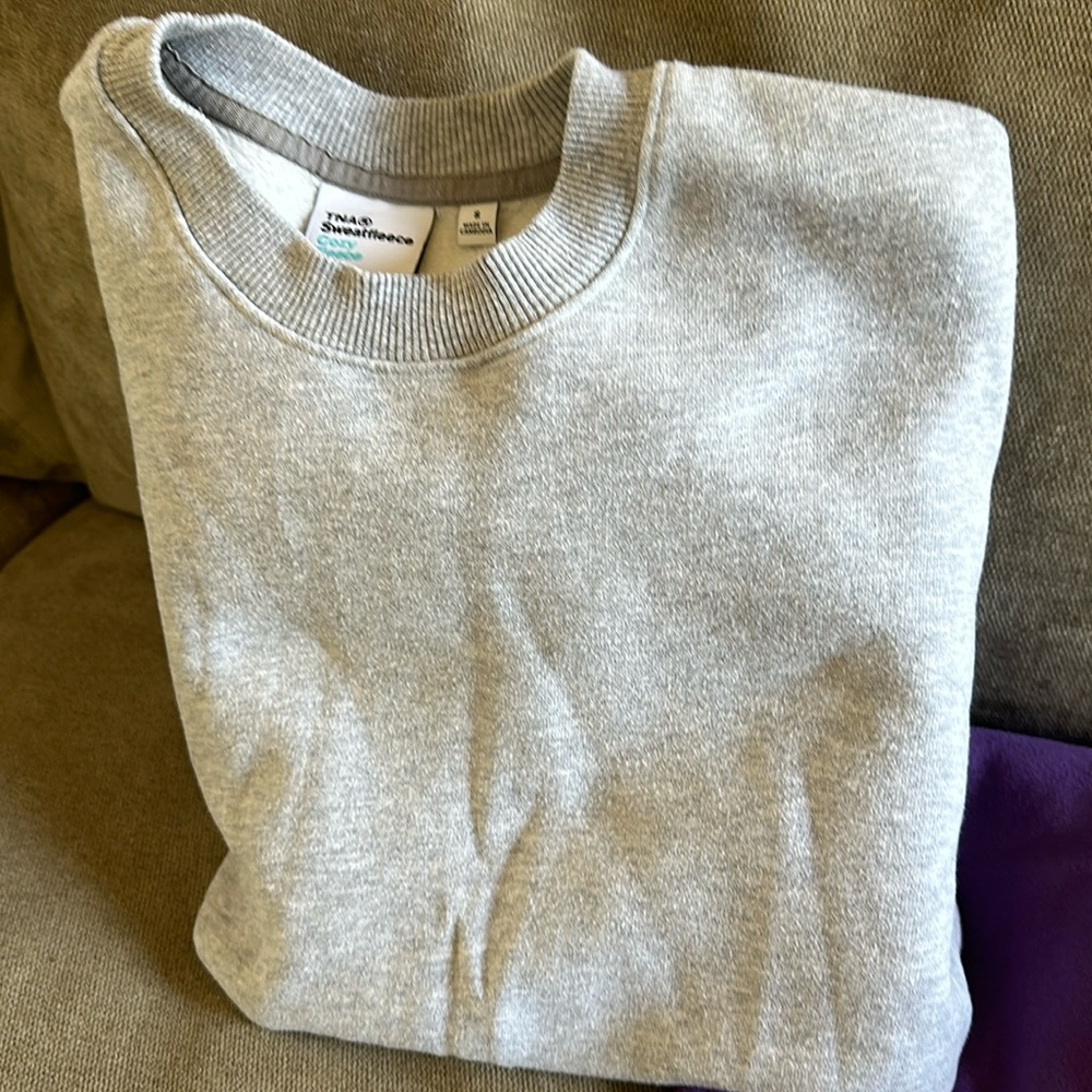 Aritzia TNA sweat fleece CoZy Fleece
